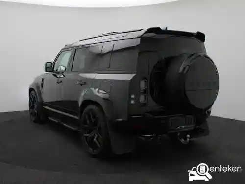 Land Rover Defender 110 P300e 2025
