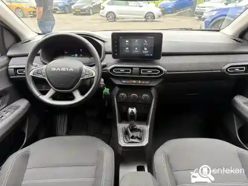 Dacia Jogger Hybrid 140 2024
