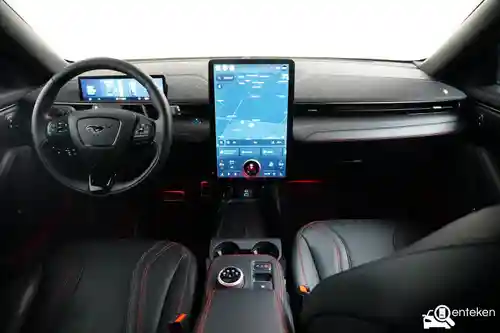 Ford Mustang Mach-E Extended Range 2024