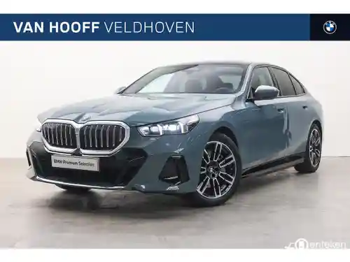 BMW 550e Touring 2025