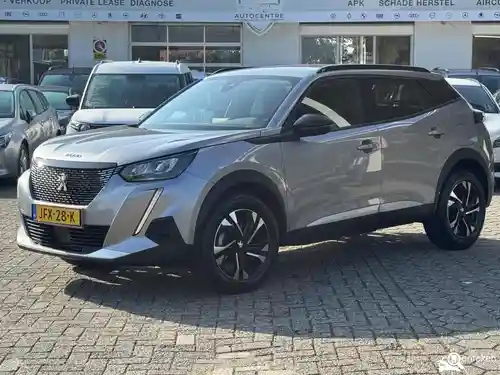 Peugeot 2008 1.2 PureTech 130 2022
