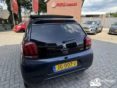 Peugeot 108 1.2 PureTech 82 2016