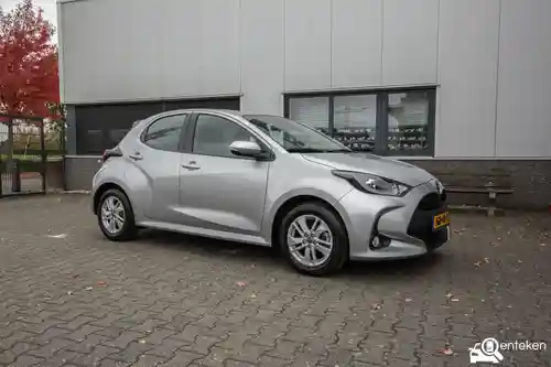 Mazda 2 Hybrid 2023