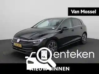 VW Golf 1.5 eHybrid 2025