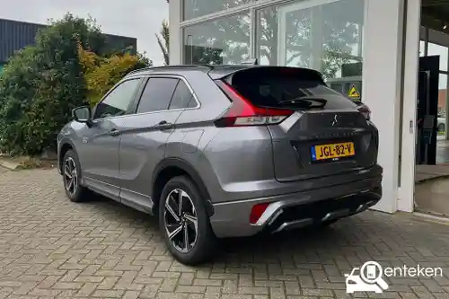 Mitsubishi Eclipse Cross 2.4 Plug-In Hybrid 2022