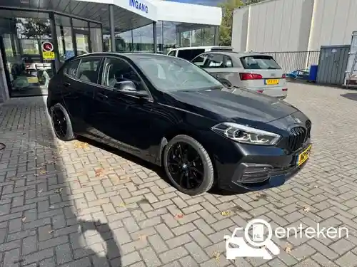 BMW 118i 2023