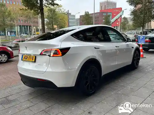 Tesla Model Y Maximum Range 2022
