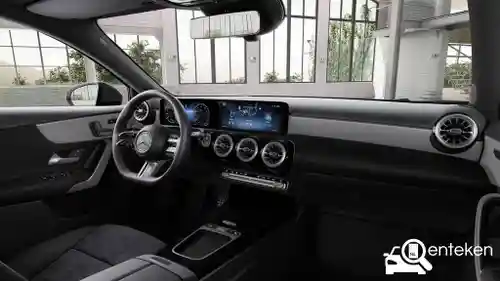Mercedes-Benz A 180 2025