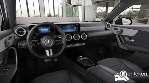 Mercedes-Benz A 180 2025