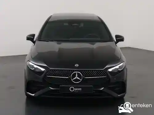 Mercedes-Benz A 180 2025