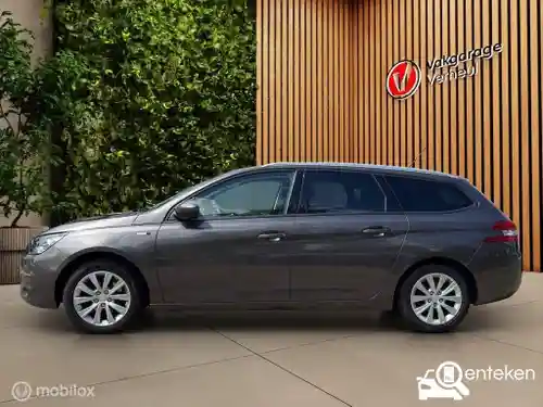 Peugeot 308 SW PureTech 130 2016