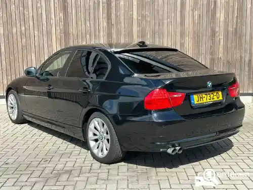BMW 318d 2010