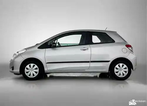 Toyota Yaris 1.0 2012