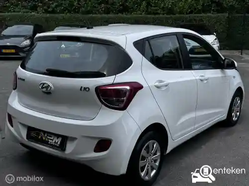 Hyundai i10 1.0 blue 2016