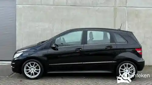Mercedes-Benz B 180 2010