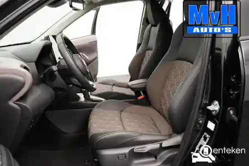 Toyota Yaris Cross 1.5 Hybrid 130 2025
