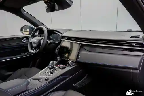 Lynk & Co 01 1.5TD PHEV 2025