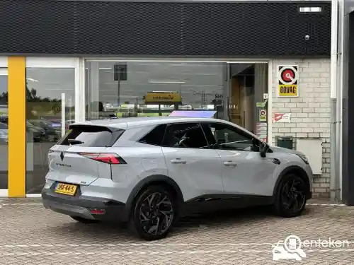 Renault E-Tech Full Hybrid 145 2025