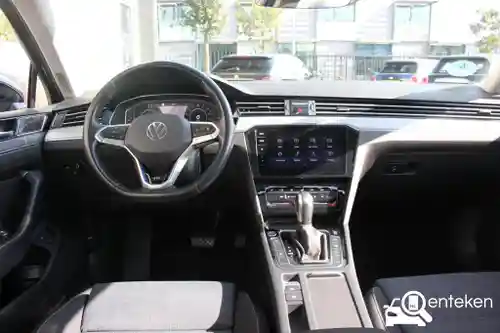 VW Passat Variant GTE 2020