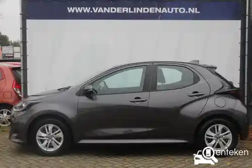 Mazda 2 Hybrid 2023