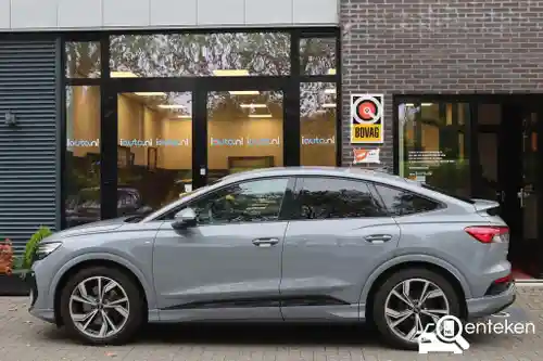 Audi Q4 Sportback 50 e-tron 2022