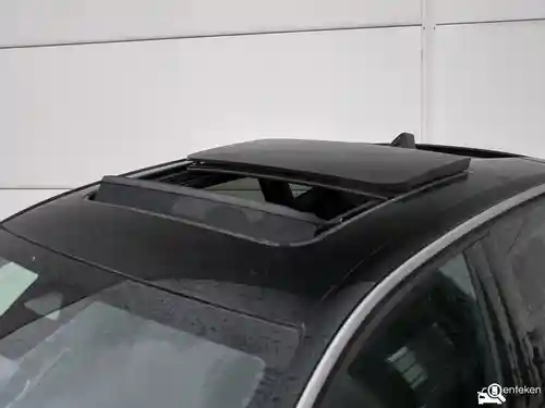 Peugeot 3008 1.2 HYBRID 136 2025