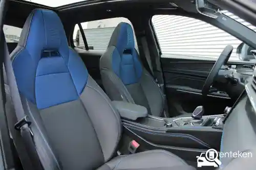 Lynk & Co 01 1.5TD PHEV 2025