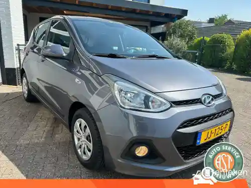 Hyundai i10 1.0 blue 2016