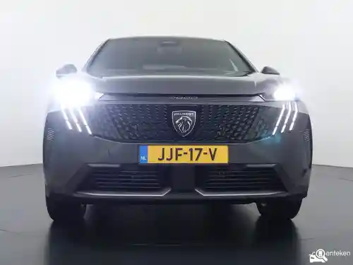 Peugeot 3008 1.2 HYBRID 136 2025
