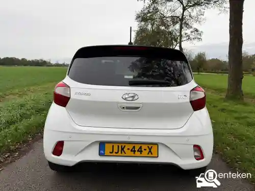 Hyundai i10 1.0 2022
