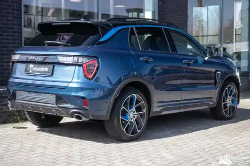 Lynk & Co 01 1.5TD PHEV 2023