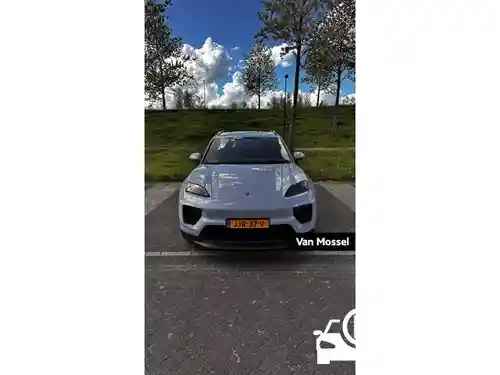 Porsche Macan 4 2025
