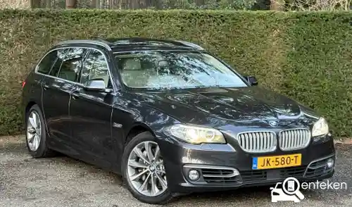 BMW 530d Touring 2013