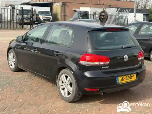 VW Golf Sportsvan 1.6 TDI BlueMotion 2011