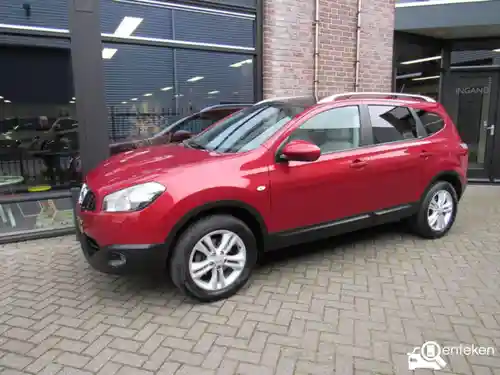 Nissan Qashqai+2 2.0 2010