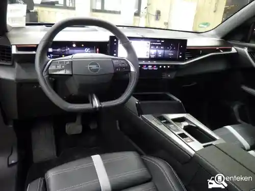 Opel Grandland 1.6 DI Turbo Plug-in-Hybrid 2025