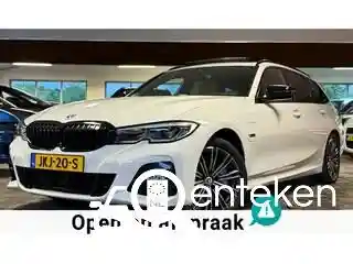 BMW 330e Touring 2022