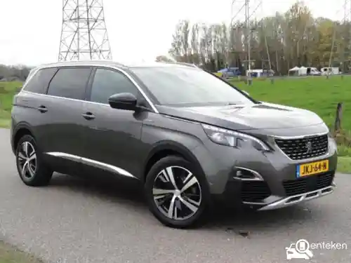 Peugeot 5008 1.2 PureTech 130 2020