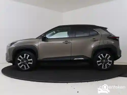 Toyota Yaris Cross 1.5 Hybrid 130 2024
