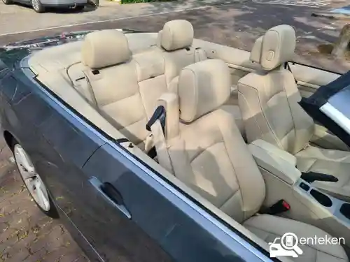 BMW 320d Cabrio 2012
