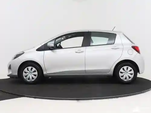 Toyota Yaris 1.0 2016