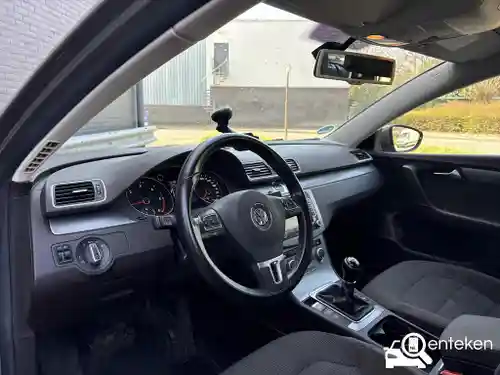 VW Passat Variant 2.0 TDI BMT 2012