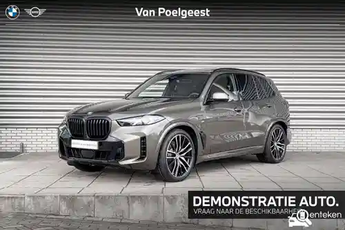 BMW X5 xDrive50e 2025
