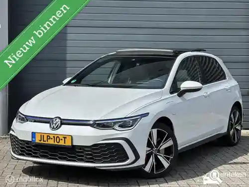 VW Golf GTE 2021