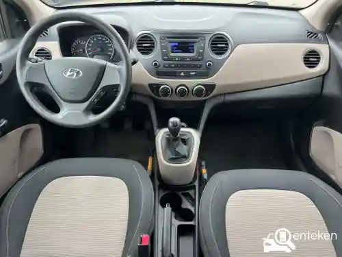 Hyundai i10 1.0 blue 2016