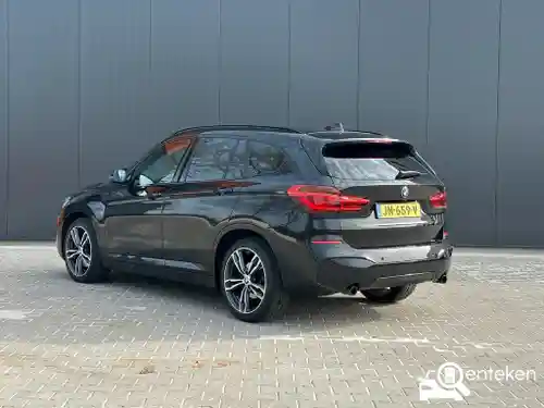 BMW X1 sDrive20i 2016