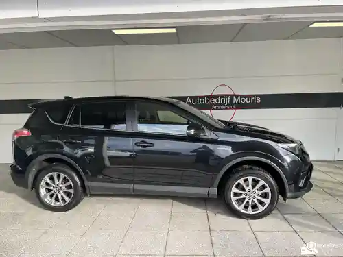Toyota RAV4 2.5 Hybrid 2016