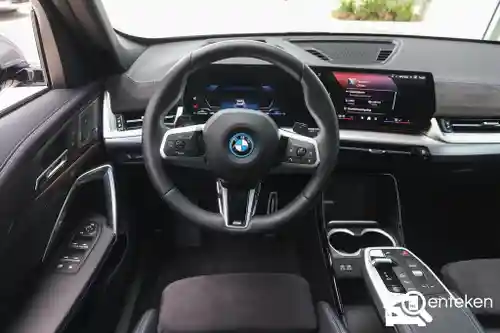 BMW X1 xDrive25e 2025