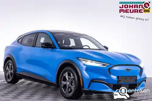 Ford Mustang Mach-E Standard Range 2023