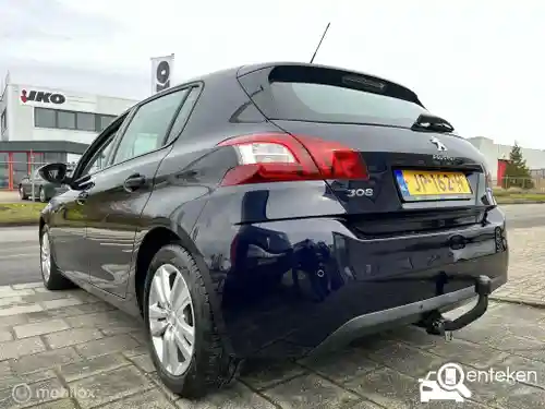 Peugeot 308 PureTech 110 2016